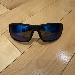 Black Polarized Sunglasses